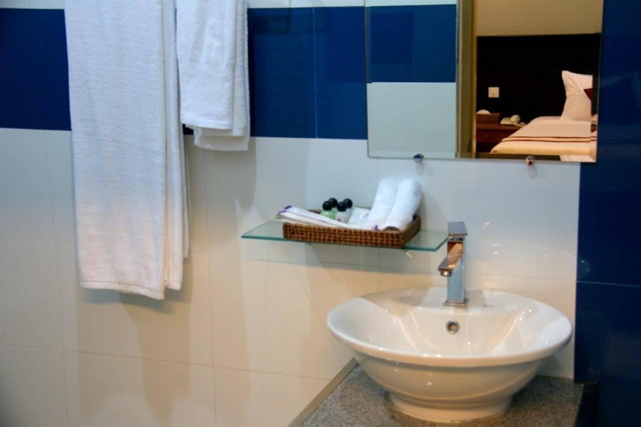 Golden Guest Hotel Dawei Extérieur photo