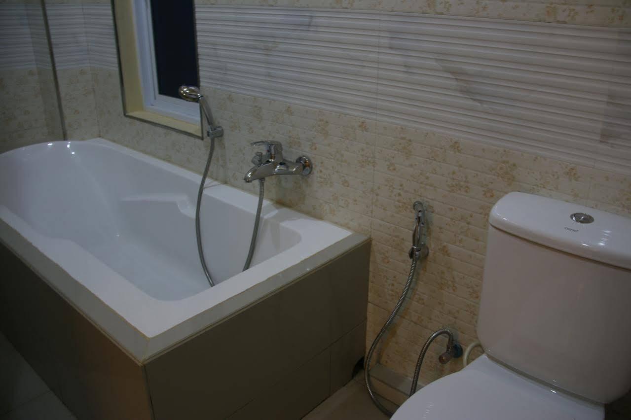 Golden Guest Hotel Dawei Extérieur photo